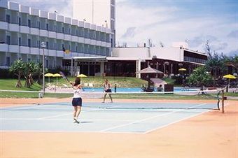 Kumejima Eef Beach Hotel
