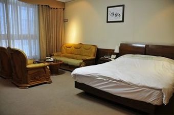 Tourist Hotel Masters