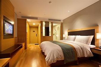 Hidden Bay Hotel