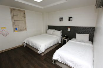 Hotel Starmade