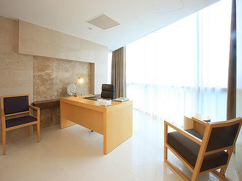 Convention Hotel
