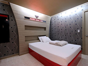 Brown Hotel