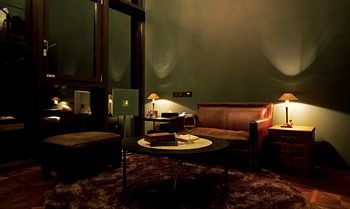Lee Design Hotel