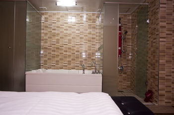 Camellia Hotel