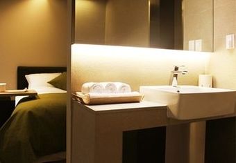 Vine Hotel
