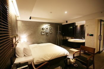 Voll Hotel