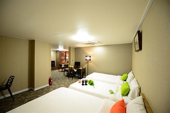 W Tourist Hotel