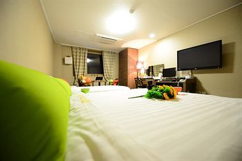 W Tourist Hotel