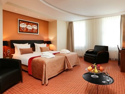 Avalon Hotel