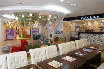 Hotel Phoenix Park Resort Condominium