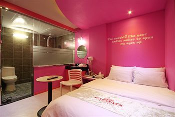 Hotel Fiona