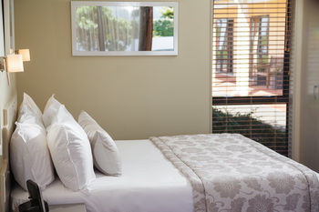 Fairley Motor Lodge
