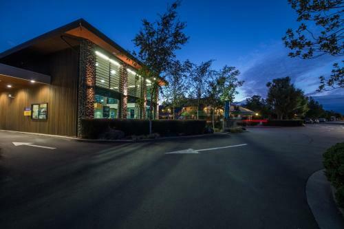 Motel Christchurch Top 10 Holiday Park