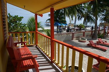 Paradise, Too Hotel