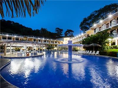 Hotel Arenas Punta Leona