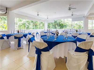 Hotel Arenas Punta Leona