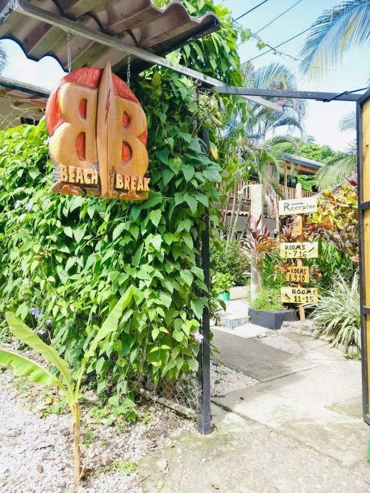 Beach Break Hotel
