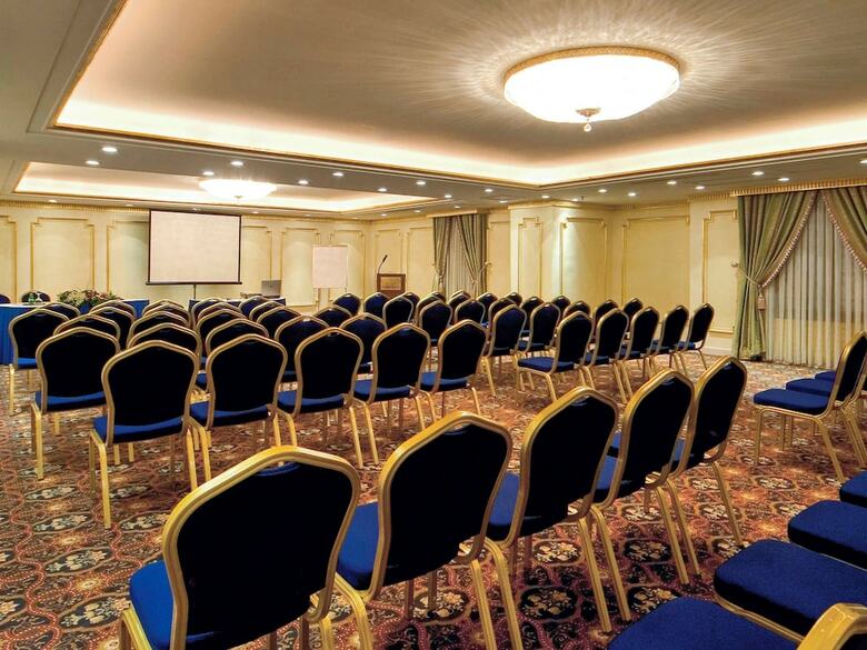 Madinah Moevenpick Hotel