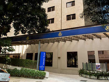 Golden Tulip Suites Dubai