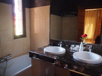 Hotel Dar Basma