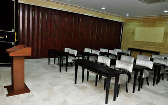 Sandralia Hotel