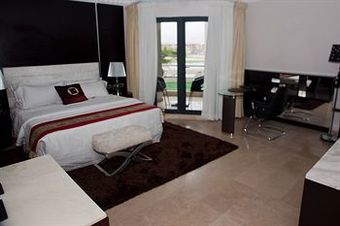 Hotel The Lilygate