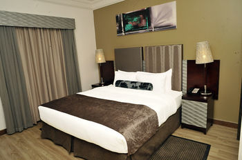Protea Hotel Kuramo Waters