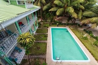 Palm Beach Hotel