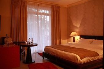 The Blowfish Hotel