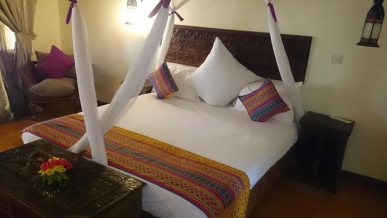 Azanzi Beach Hotel