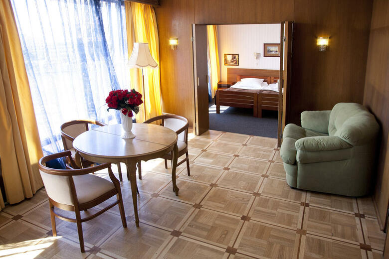 Saint Petersburg Hotel