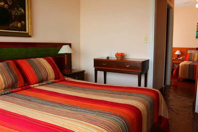 Hotel San Martin