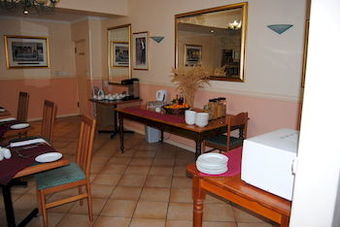 Hotel Broadway Guesthouse