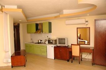 Hotel Royal Suites