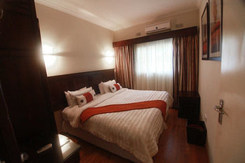 Fallsway Apartments Burley Court