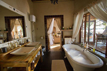 Posada Tongabezi Lodge
