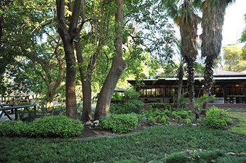 Hotel Cresta Riley's