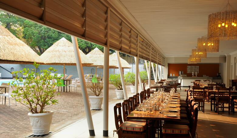 Hotel Cresta Sprayview