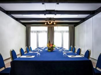 Hotel Pullman Douala Rabingha