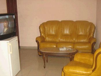 Tou'ngou Hotel
