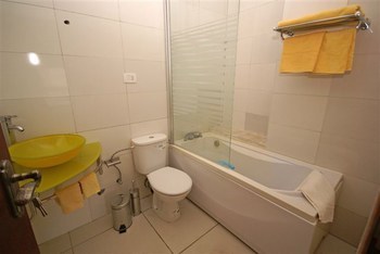 Aparthotel Aquamarina Suites