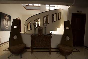 Aparthotel Aquamarina Suites