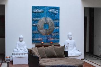 Aparthotel Aquamarina Suites