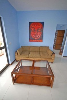 Aparthotel Aquamarina Suites