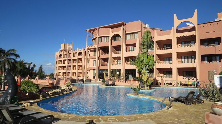 Africana Hotel & Spa