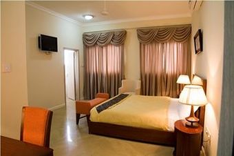 Royal Richester Hotel