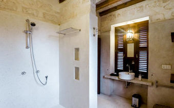 Lonno Lodge Hotel