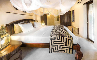 Lonno Lodge Hotel