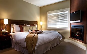 Hotel Solara Resort And Spa