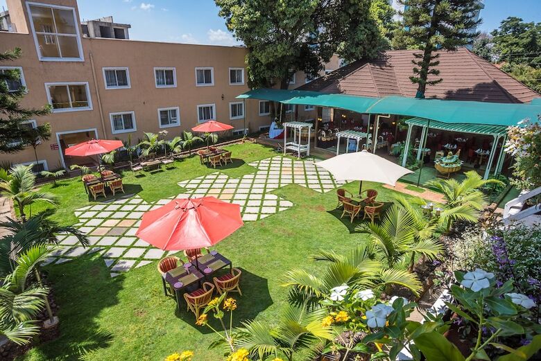 Prideinn Raphta Hotel